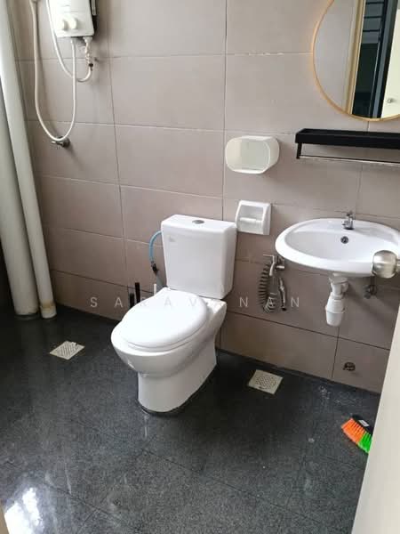 Pangsapuri untuk Disewa di ARC @ Austin Hills - Sha Saravanan - Bathroom - PropertyGuru.com.my