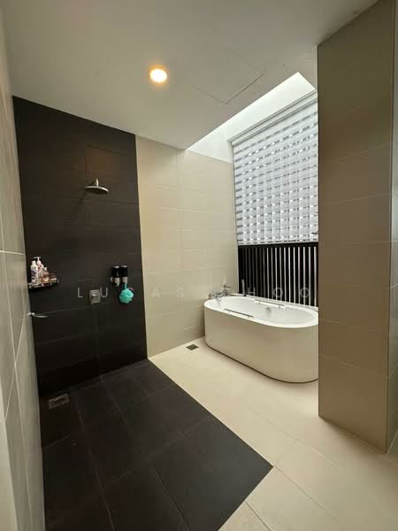 Rumah Teres 3.5 Tingkat untuk Dijual di Ampang (Selangor) - Lucas Choo - Bathroom - PropertyGuru.com.my