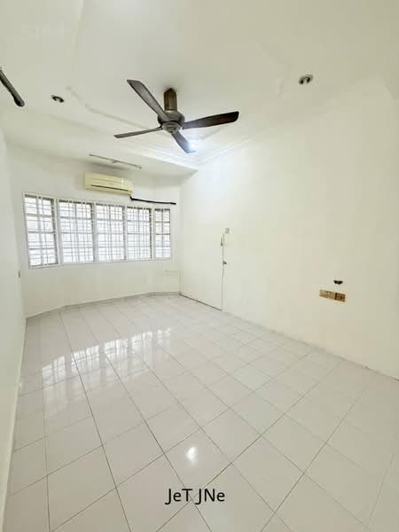 1-storey Terraced House for Sale in Taman Sentosa (Klang) - Raymond Cheng - Interior - PropertyGuru.com.my