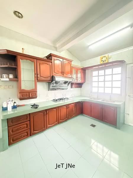 1-storey Terraced House for Sale in Taman Sentosa (Klang) - Raymond Cheng - Kitchen - PropertyGuru.com.my