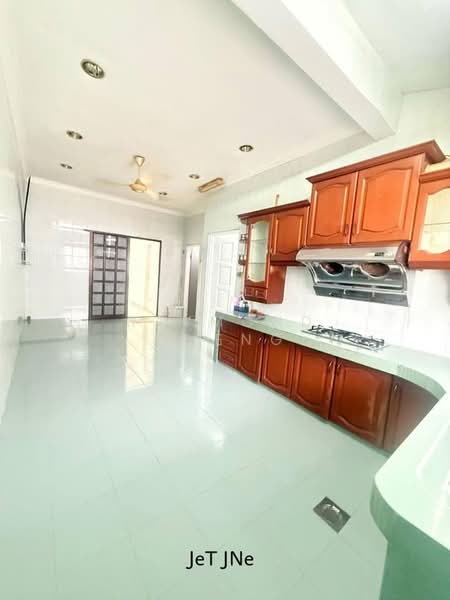 1-storey Terraced House for Sale in Taman Sentosa (Klang) - Raymond Cheng - Kitchen - PropertyGuru.com.my