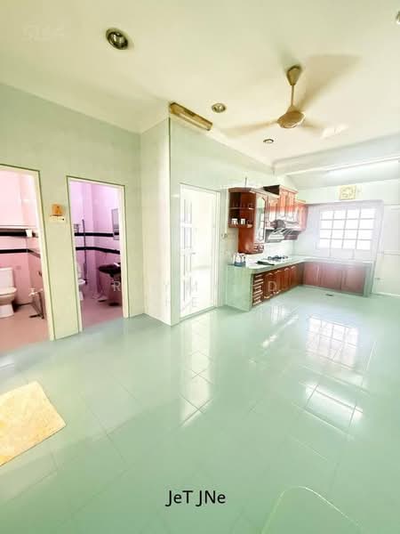 1-storey Terraced House for Sale in Taman Sentosa (Klang) - Raymond Cheng - Kitchen - PropertyGuru.com.my