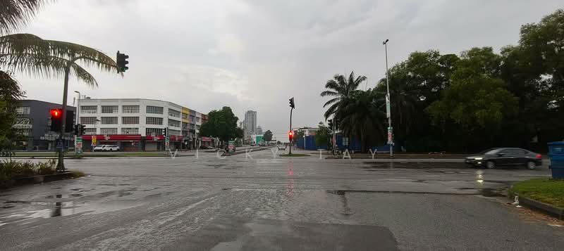 Shop for Sale in BANDAR PUCHONG JAYA (Puchong) - Vicky Tay - Exterior - PropertyGuru.com.my