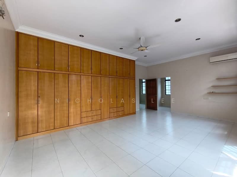 Semi-Detached House for Sale in Taman Victoria (Ipoh) - Nicholas Lee - Bedroom - PropertyGuru.com.my