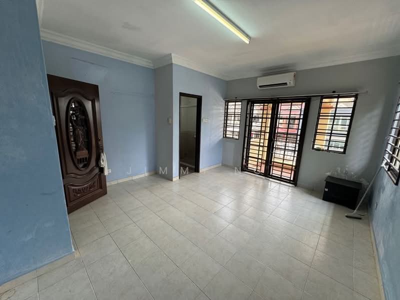 2-storey Terraced House for Sale in Bandar Damai Perdana (Cheras) - Jimmy Ng - Living Room - PropertyGuru.com.my
