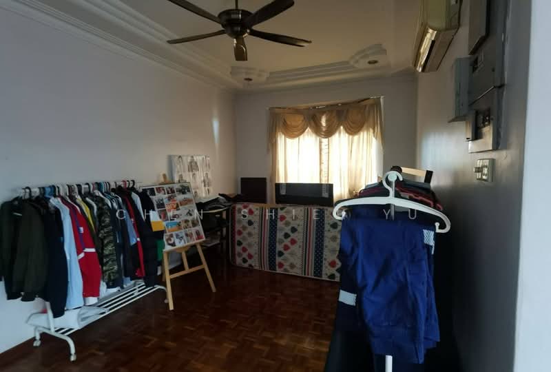 Semi-Detached House for Sale in Taman Molek (Johor Bahru) - Chen Shieh Yu - Interior - PropertyGuru.com.my