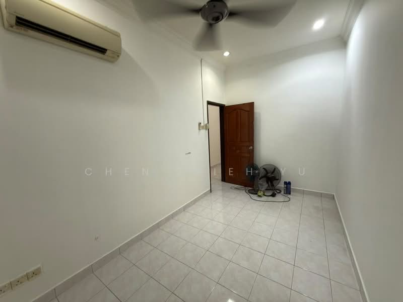 1-storey Terraced House for Sale in Taman Puteri Wangsa (Ulu Tiram) - Chen Shieh Yu - Interior - PropertyGuru.com.my