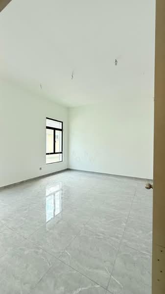 Semi-Detached House for Sale in Bandar Botani Parkland (Jasin) - Joanne How - Interior - PropertyGuru.com.my