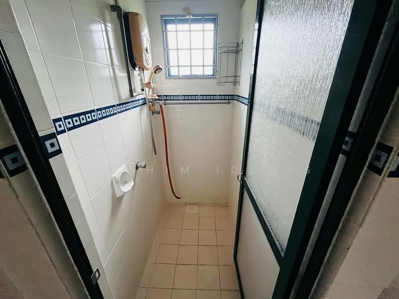 Semi-Detached House for Sale in Ampang (Selangor) - Ibrahim Iderus - Bathroom - PropertyGuru.com.my