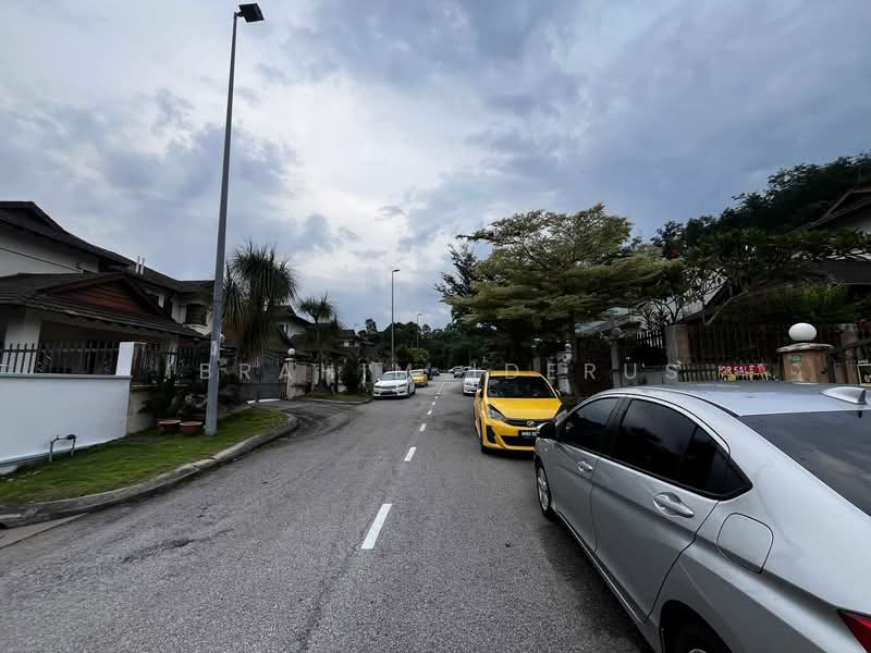 Semi-Detached House for Sale in Ampang (Selangor) - Ibrahim Iderus - Exterior - PropertyGuru.com.my