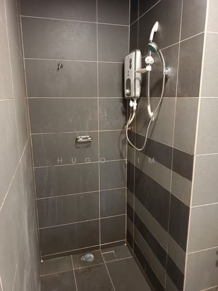 Kondominium untuk Disewa di Arte Subang West - Hugo Lim - Bathroom - PropertyGuru.com.my
