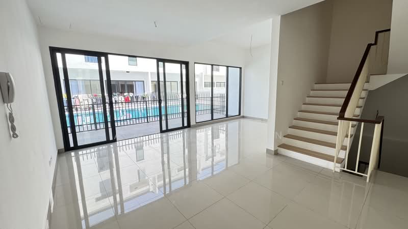 3.5-storey Terraced House for Rent in Damansara Perdana (Selangor) - Amelie Tan - Living Room - PropertyGuru.com.my