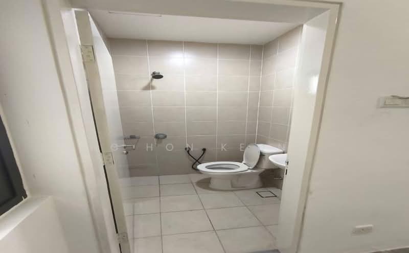 3-storey Terraced House for Rent in Sungai Besi (Kuala Lumpur) - Ng Hon Keong - Bathroom - PropertyGuru.com.my