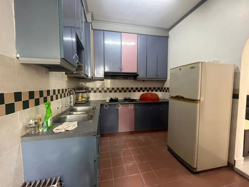 Apartment for Rent at Pangsapuri Mata Kuching - Woon . - Kitchen - PropertyGuru.com.my