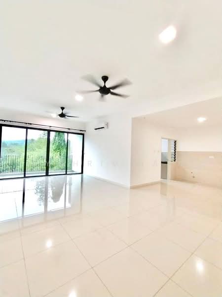 Rumah Bandar untuk Dijual di Shah Alam (Selangor) - Syahrim Naim - Living Room - PropertyGuru.com.my