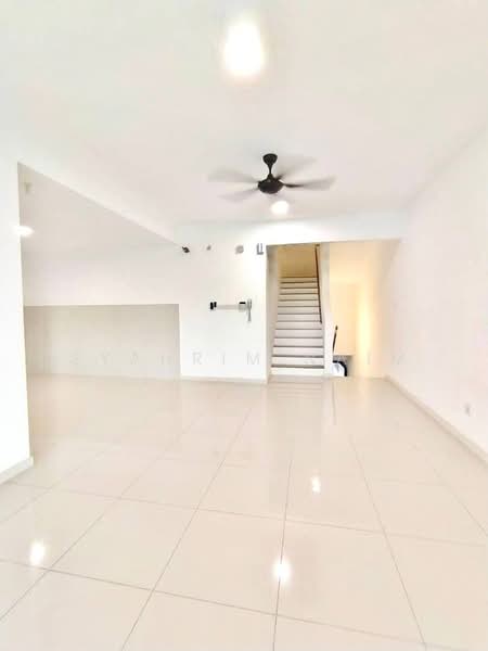 Rumah Bandar untuk Dijual di Shah Alam (Selangor) - Syahrim Naim - Living Room - PropertyGuru.com.my