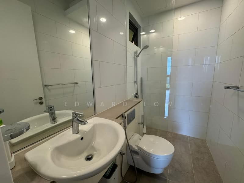 Service Residence for Sale at Senada Residence @ KLGCC Resort - Edward Low - Bathroom - PropertyGuru.com.my