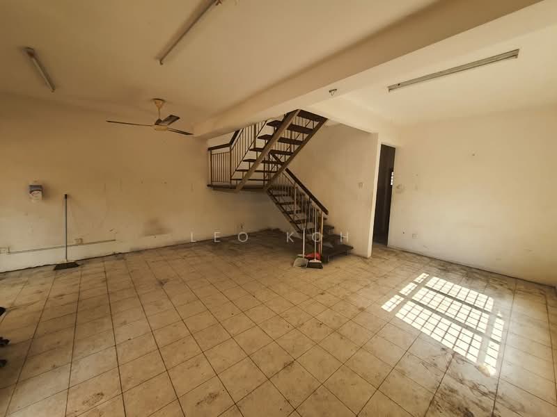 2-storey Terraced House for Sale in Bandar Putra Permai (Seri Kembangan) - Leo Koh - Interior - PropertyGuru.com.my