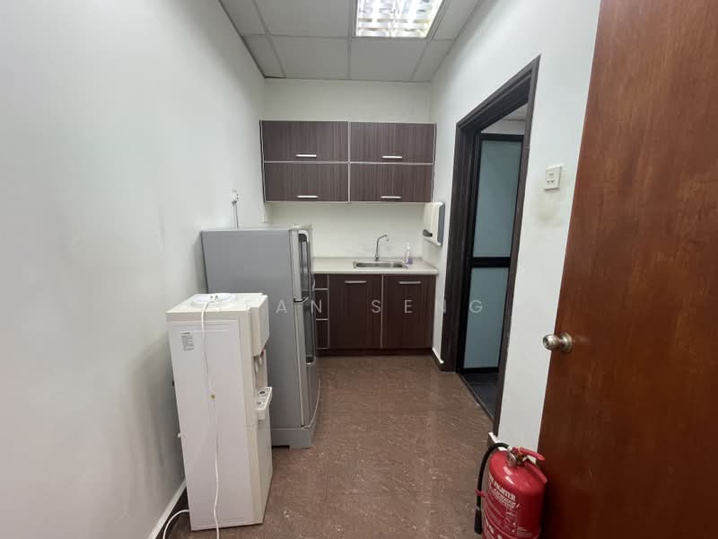 Office for Sale in Damansara Intan (Petaling Jaya) - Sean Seng - Kitchen - PropertyGuru.com.my