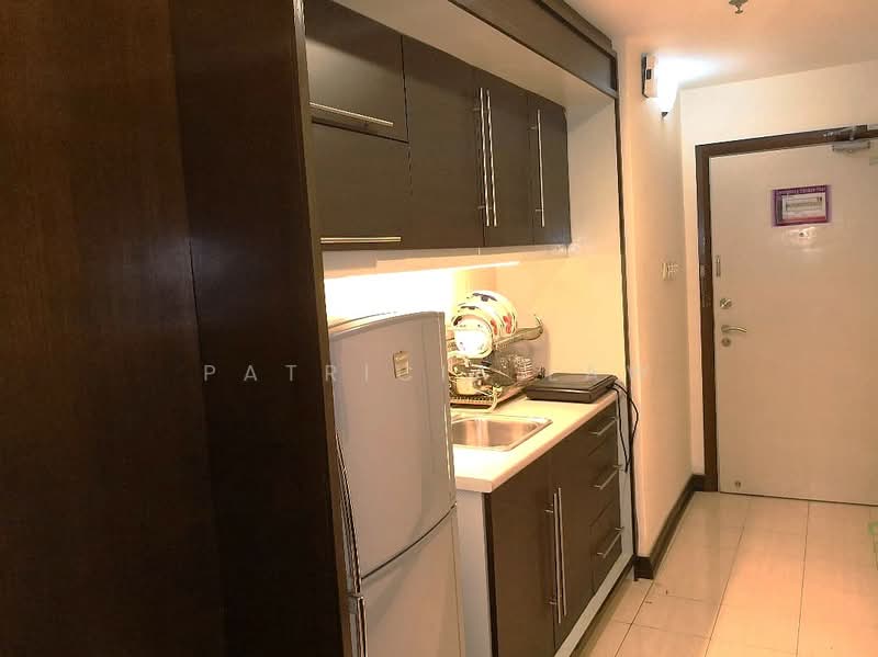 Servis Apartment untuk Dijual di Amcorp Serviced Suites - Patricia Law - Kitchen - PropertyGuru.com.my