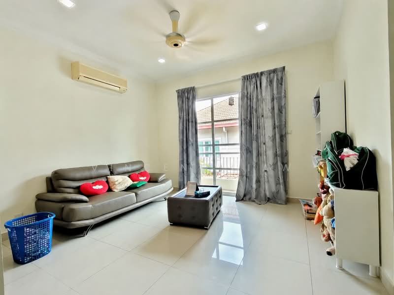 Semi-Detached House for Sale in Tropicana (Selangor) - Vincent Liaw - Living Room - PropertyGuru.com.my