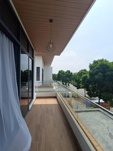 Semi-Detached House for Sale in Eco Sanctuary (Telok Panglima Garang) - Ben Tan - Balcony - PropertyGuru.com.my