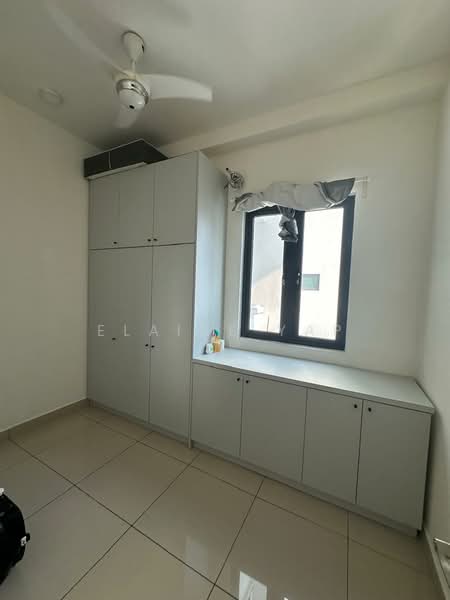 Condominium for Sale at Skyvilla @ D'Island - Elaine Yap - Bedroom - PropertyGuru.com.my