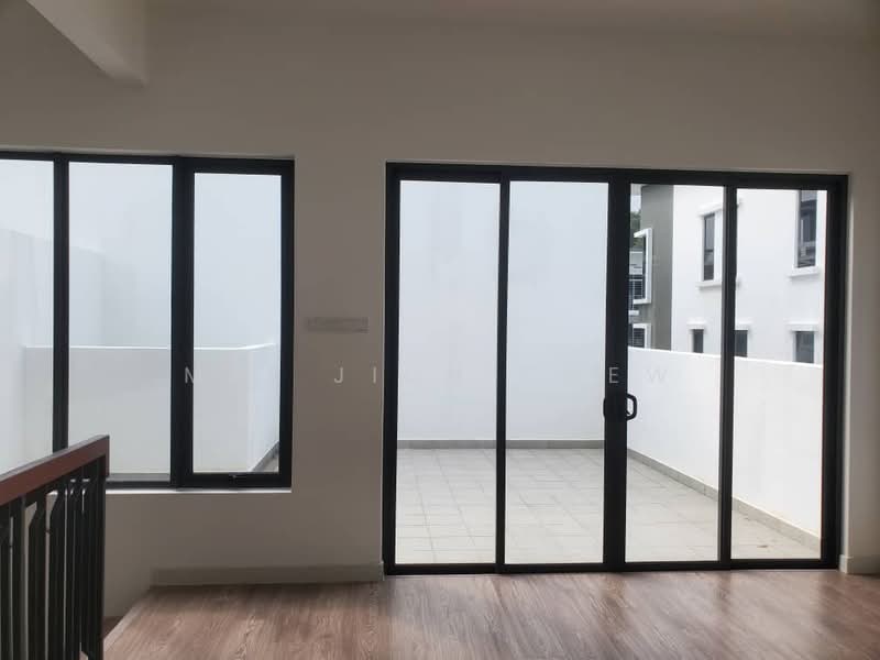 Semi-Detached House for Sale in Abadi Heights (Puchong) - MEI JIUN CHEW - Balcony - PropertyGuru.com.my