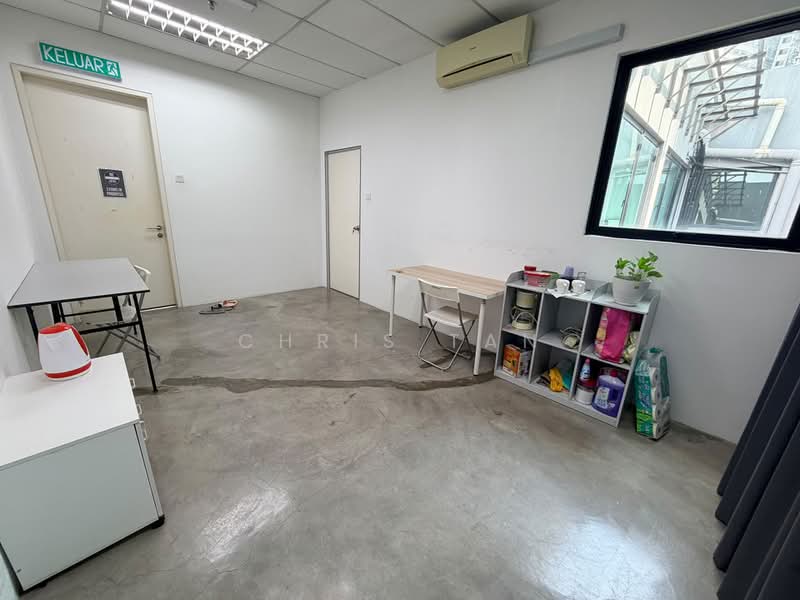 Shop / Office for Rent in Bandar Puteri Puchong (Puchong) - Chris Tan - PropertyGuru.com.my