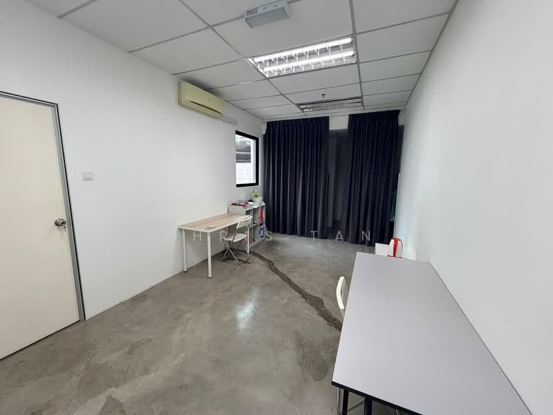 Shop / Office for Rent in Bandar Puteri Puchong (Puchong) - Chris Tan - PropertyGuru.com.my