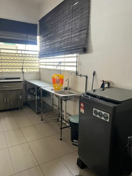 Kondominium untuk Dijual di Royale Infinity - Kah Hui Teoh - Kitchen - PropertyGuru.com.my
