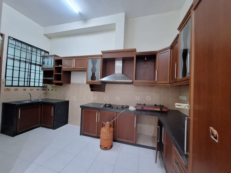 Semi-Detached House for Sale in Taman Seri Juru (Bukit Minyak) - Simon Ng - Kitchen - PropertyGuru.com.my