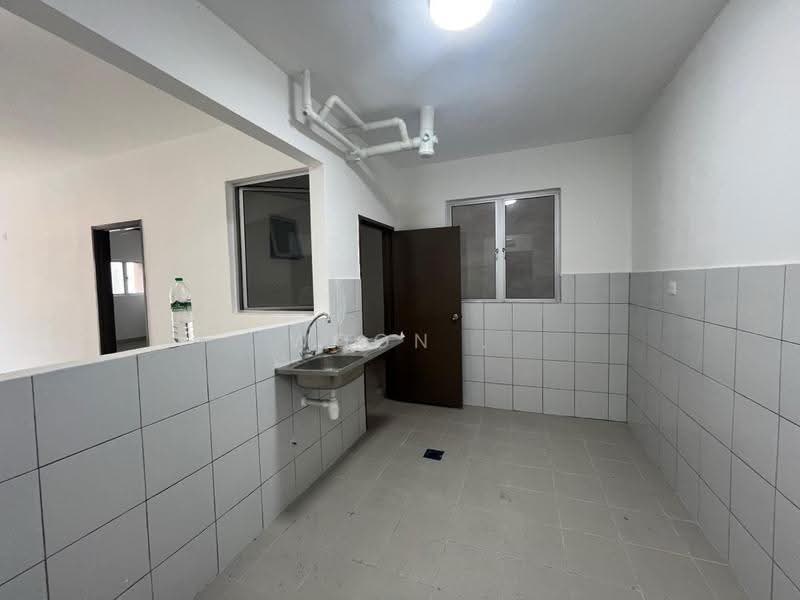 Pangsapuri untuk Disewa di Residensi PR1MA A’Famosa 2 (Residensi A’Famosa) - Woon . - Kitchen - PropertyGuru.com.my