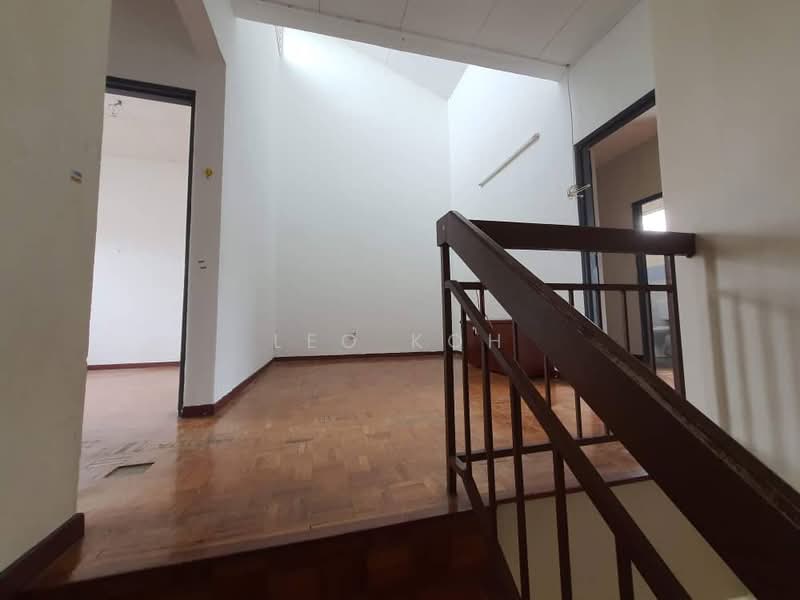 2-storey Terraced House for Sale in Bandar Putra Permai (Seri Kembangan) - Leo Koh - Interior - PropertyGuru.com.my