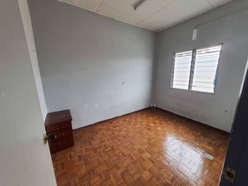 2-storey Terraced House for Sale in Bandar Putra Permai (Seri Kembangan) - Leo Koh - Interior - PropertyGuru.com.my