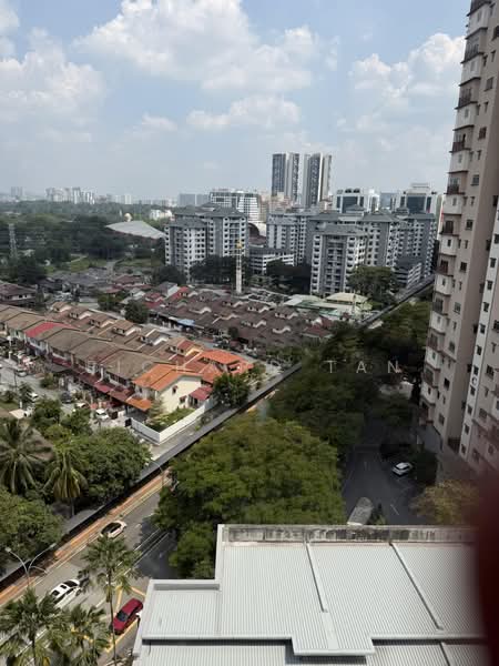Service Residence for Sale at Pinnacle Kelana Jaya - Richard Tan - Exterior - PropertyGuru.com.my