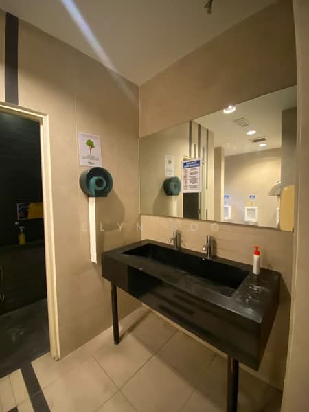 Rumah Niaga untuk Disewa di Jalan Klang Lama (Old Klang Road) (Kuala Lumpur) - Elyn Soo - Bathroom - PropertyGuru.com.my