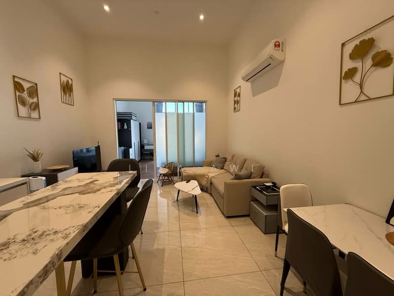 Kediaman Servis untuk Disewa di Quill Residence - Liza Awi - Living Room - PropertyGuru.com.my