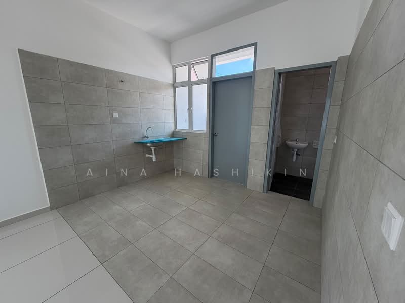 2-storey Terraced House for Sale in Taman Cheng Setia (Cheng) - Aina Hashikin - PropertyGuru.com.my