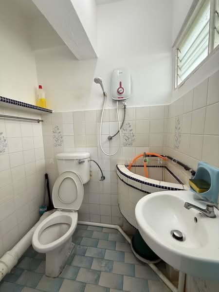 Flat for Rent at Farlim 4 - Rainny Wong - PropertyGuru.com.my