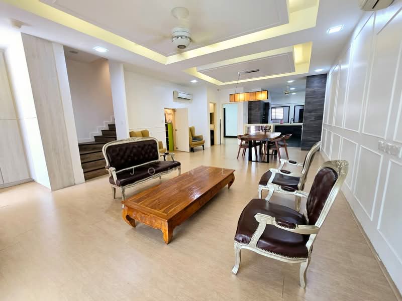 Rumah Teres 3 Tingkat untuk Dijual di Kinrara Residence (Puchong) - John Lee - Living Room - PropertyGuru.com.my