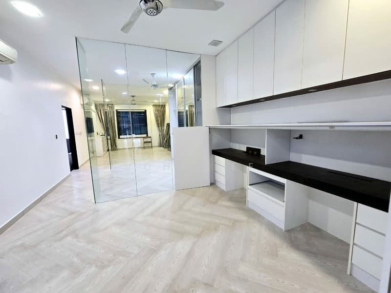 Rumah Teres 3 Tingkat untuk Dijual di Kinrara Residence (Puchong) - John Lee - Study - PropertyGuru.com.my