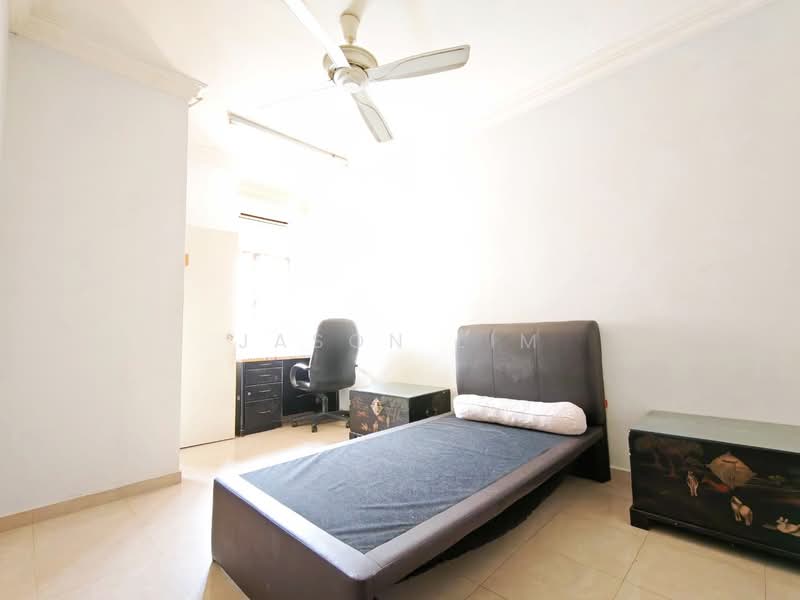 Rumah Teres 2 Tingkat untuk Dijual di Bandar Baru Permas Jaya (Permas Jaya) - Jason Lim - Bedroom - PropertyGuru.com.my