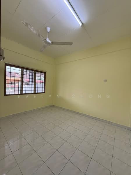 Rumah Teres untuk Dijual di Taman Oakland (Bukit Kepayang) - Evelyn Chong - Interior - PropertyGuru.com.my