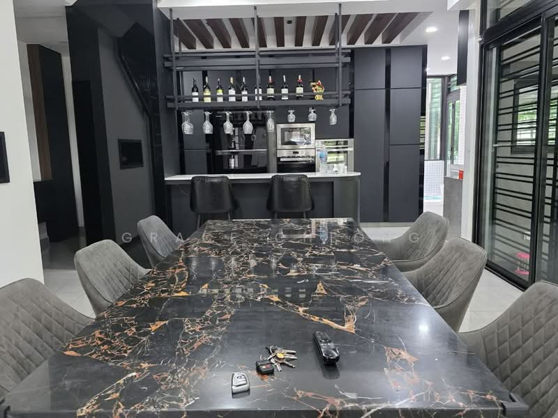Rumah Kluster untuk Dijual di Taman Mount Austin (Tebrau) - Grace Cheong - Dining Room - PropertyGuru.com.my