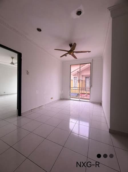 Semi-Detached House for Sale in Taman Aman Perdana (Kapar) - Raymond Cheng - Living Room - PropertyGuru.com.my