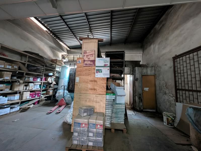Kilang untuk Disewa di Seksyen 36 (Shah Alam) - Ivy Lim - Interior - PropertyGuru.com.my