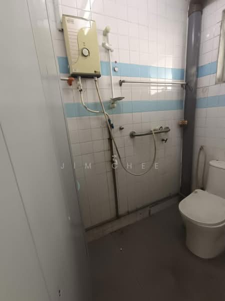 2-storey Terraced House for Sale in Kulai (Johor) - Jim Chee - Bathroom - PropertyGuru.com.my