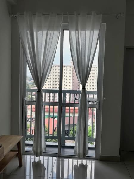 Service Residence for Sale at Plaza @ Kelana Jaya - Kar Yen See - Balcony - PropertyGuru.com.my