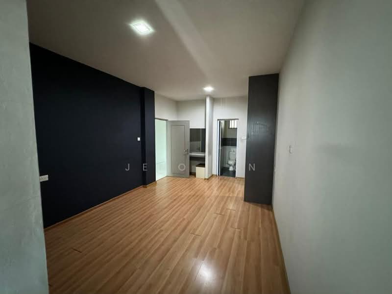 Semi-Detached House for Rent in Kuching (Sarawak) - Jeno Tan - Interior - PropertyGuru.com.my
